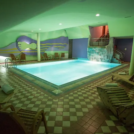 Sunce Hotell 4*